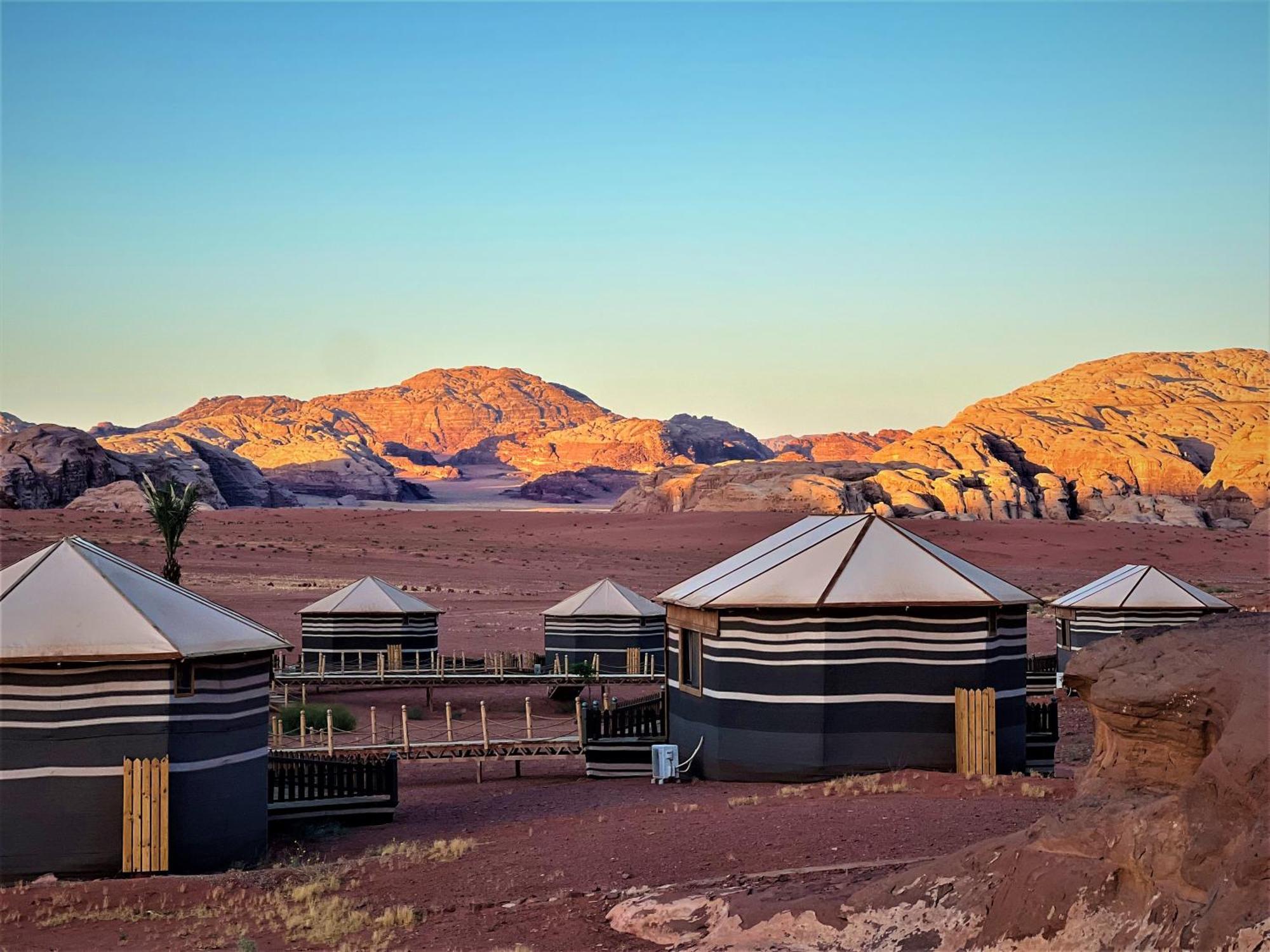 The Villas - Bedouin Boutique Resort Wadi Rum Eksteriør bilde